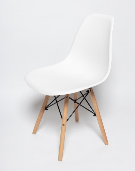 Стул Eames Style DSW 